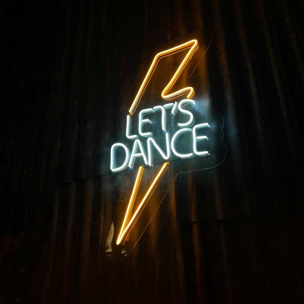 ELECTRONIC & DANCE ELECTRONIC & DANCE