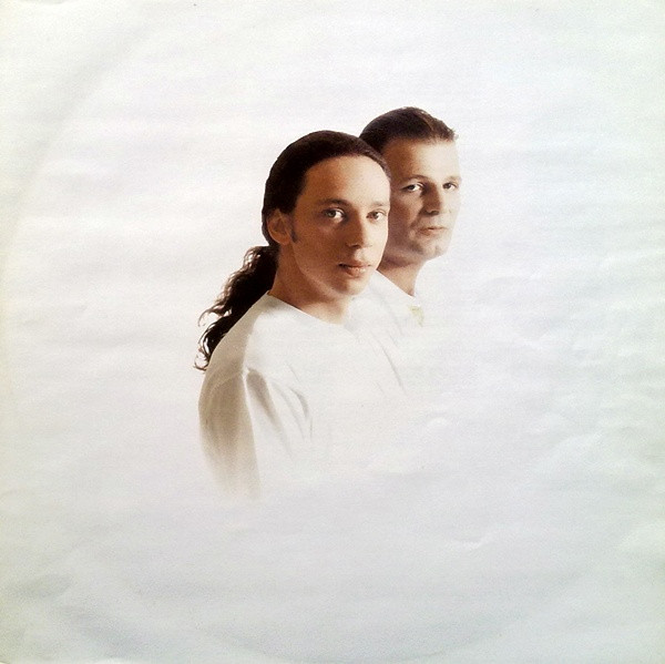 Όπως Μυστικά Και Ήσυχα... - Image 5